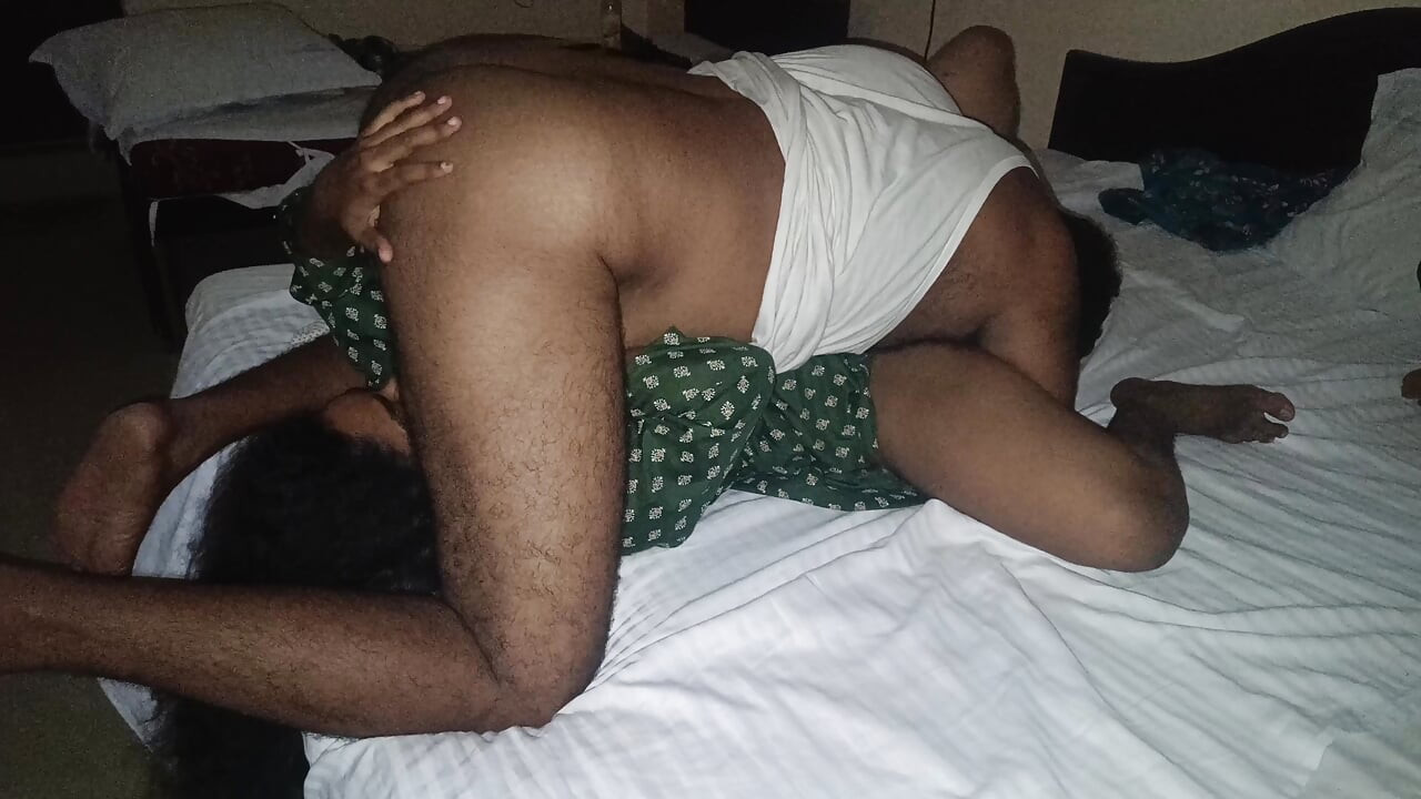 Batchelor men fucking neighbour house wife