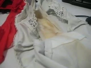 Cumming in bi couple36 knickers - No 2