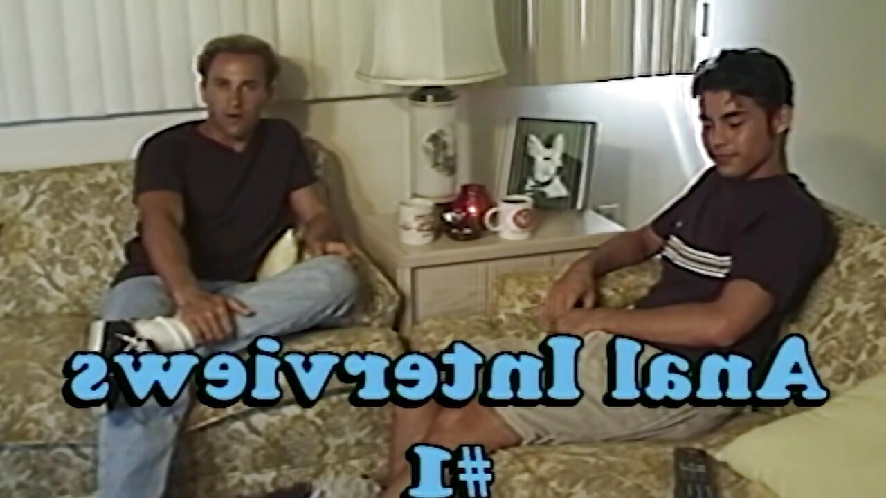 Korunmasız adamlar sahnesi-4 azgın arkadaş götlerinin sert etle dolsun istiyor