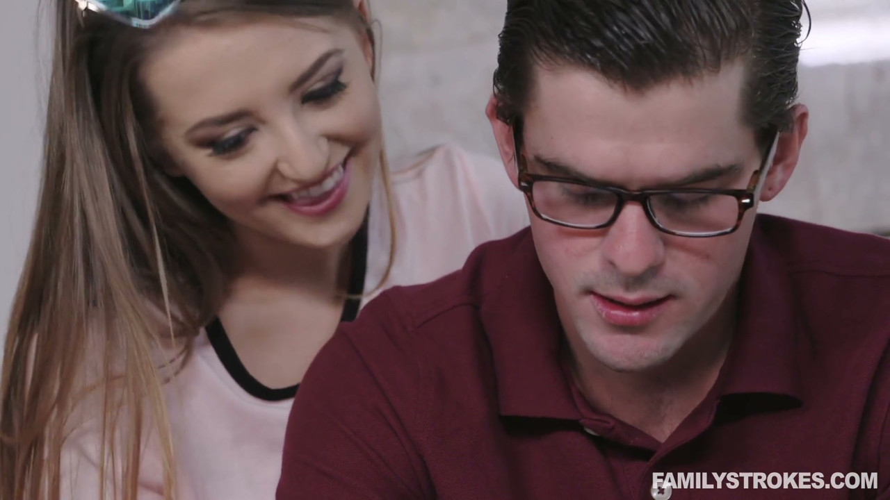 Cute stepsis blows stepbrother on couch