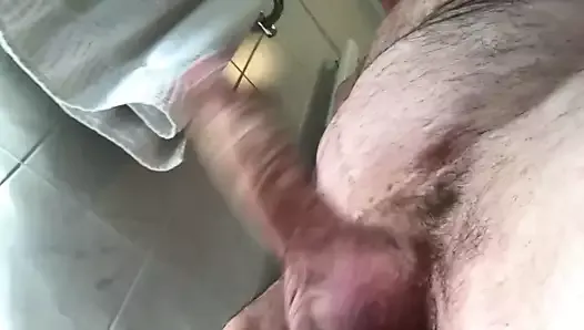 Join me in my bathroom 2