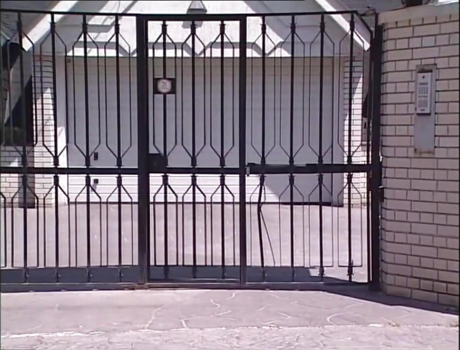 Amazing MILF Fucked by Big Cocks During Aperitif