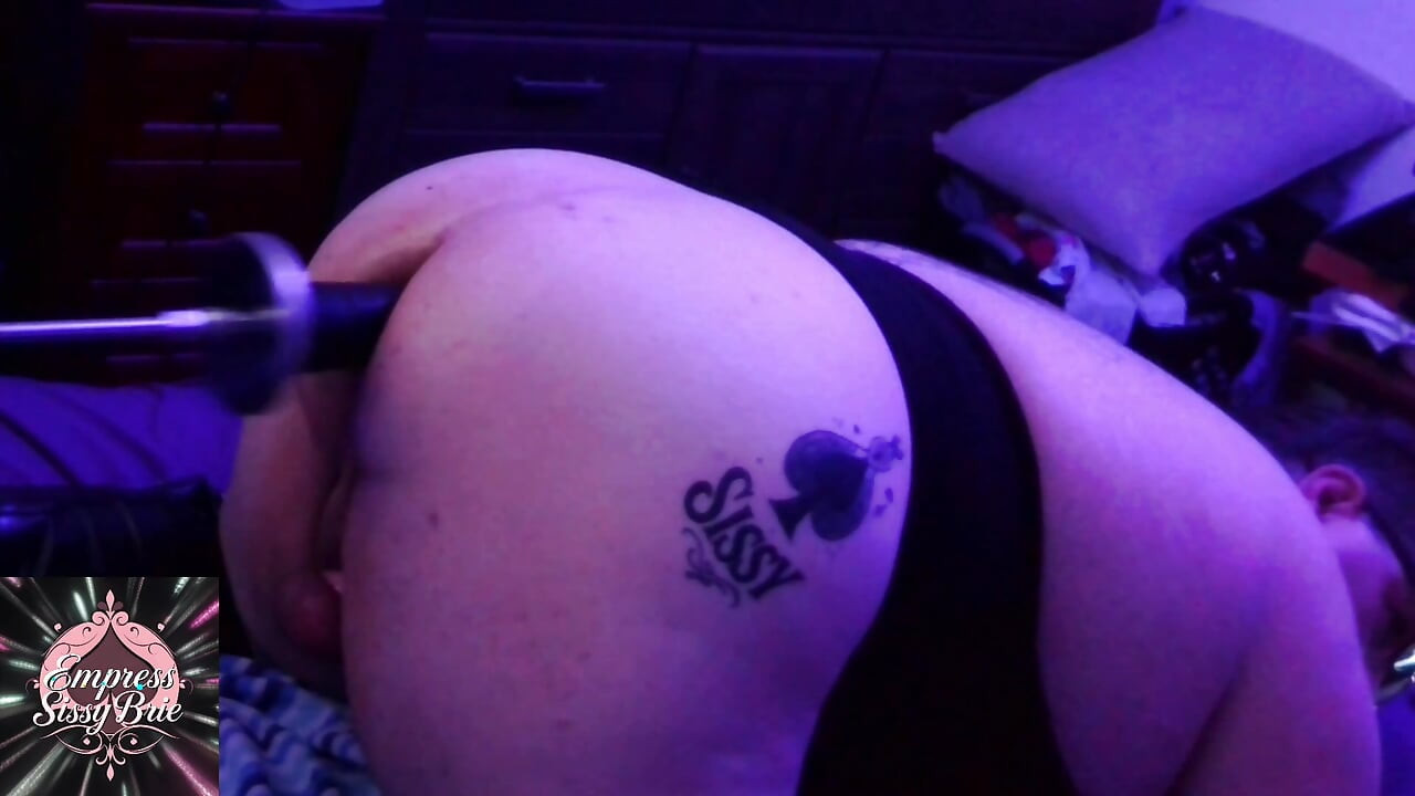 Sissy Brie Anal Training