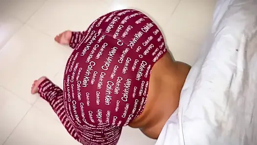 Kompilasi ibu tiri seksi pantat dan toket besar orgasme 7 hari