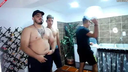 xxbadgusexxxxx