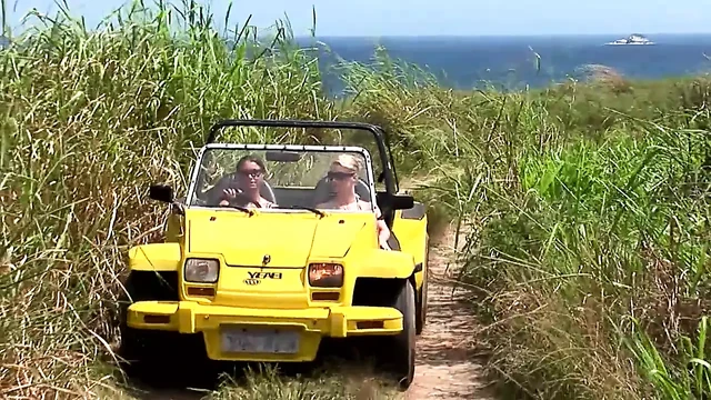 Tarra White Loves Sex by the Beach Just Like Aneta Keys