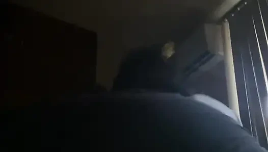 Можешь кончить, наблюдая за мной?