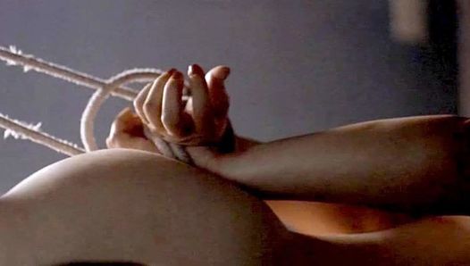 Aimee brooks裸体并被绑在scandalplanet.com上