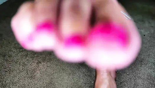 Fetish kaki makin kecanduan