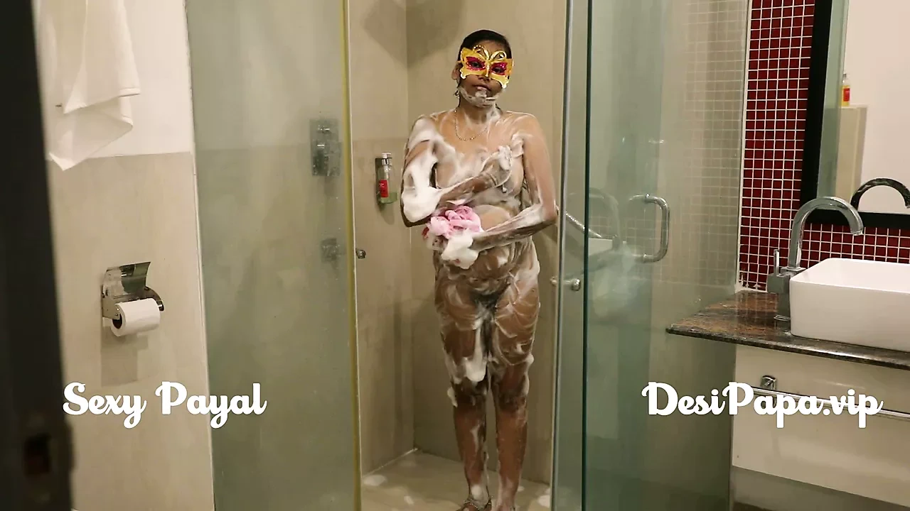 desi south indian girl young bhabhi Payal in bathroom