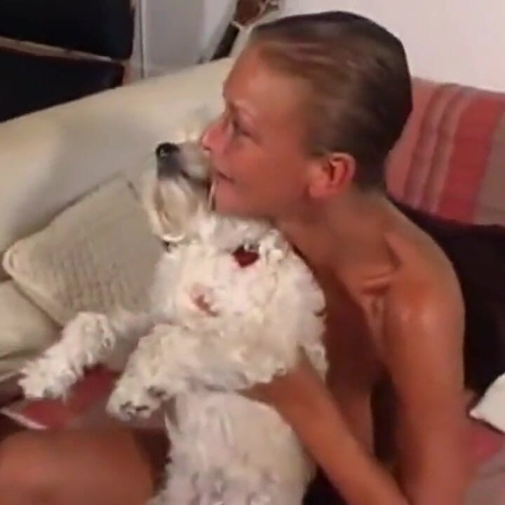 섹시한 비디오: Delfynn Delage 소파캠 1