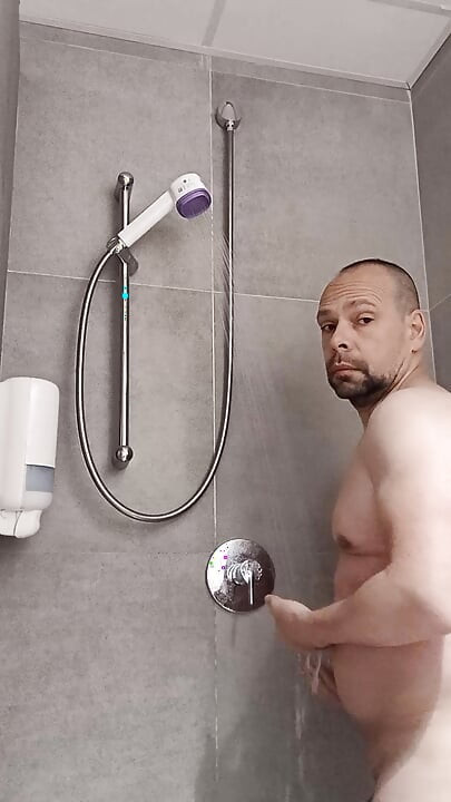 Ejaculation and swallowing of my in the shower