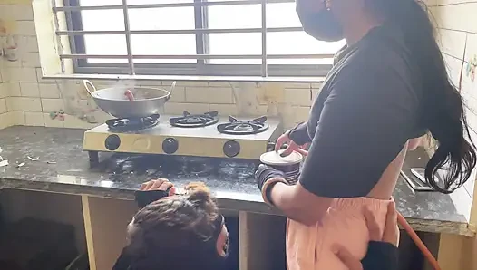 Незабываемый кухонный секс (хинди аудио)