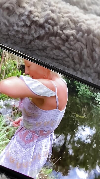 Stroking my Meat stick watching my wifey give blowjob