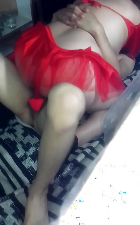 Little Devil Rides Through the Night with a Boy She Met at a Party