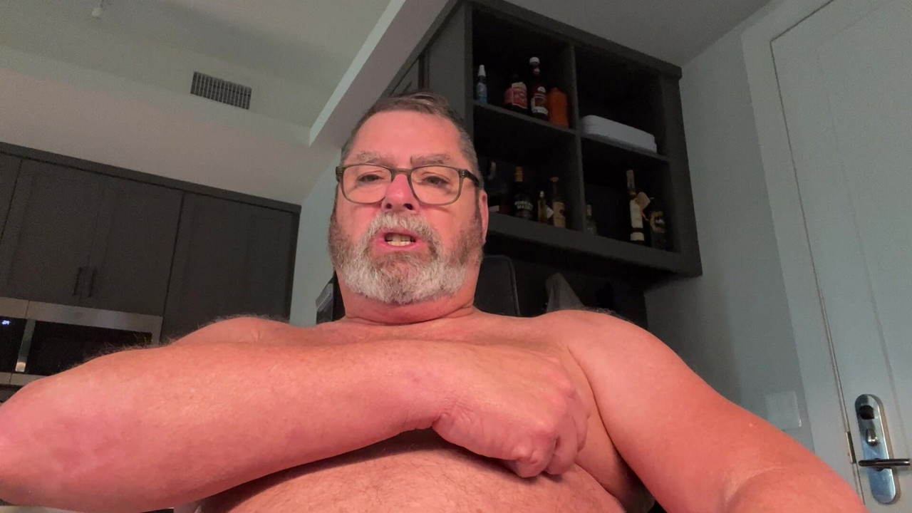 Daddy Bear just wanking