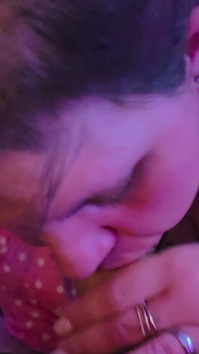 Lasă-ți gura să-ți zâcâie frumos