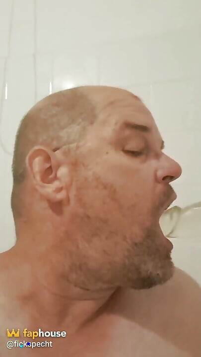 Sucking Performance of a Slut