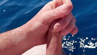 Walenie i sperma na morzu