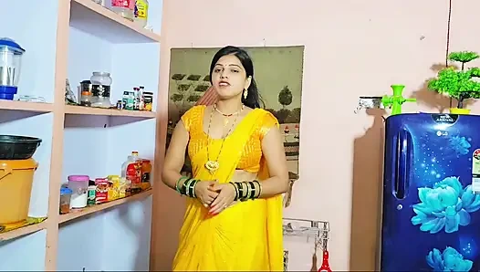 Stiefmutter hat einen harten dreier mit ihrem stiefsohn fickvergnügen, bis sie alles mit vollen titten gibt, desi milk Clear-