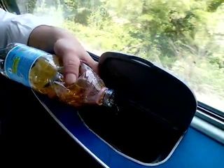 Kocalos - писсинг и грязные шутки в поезде