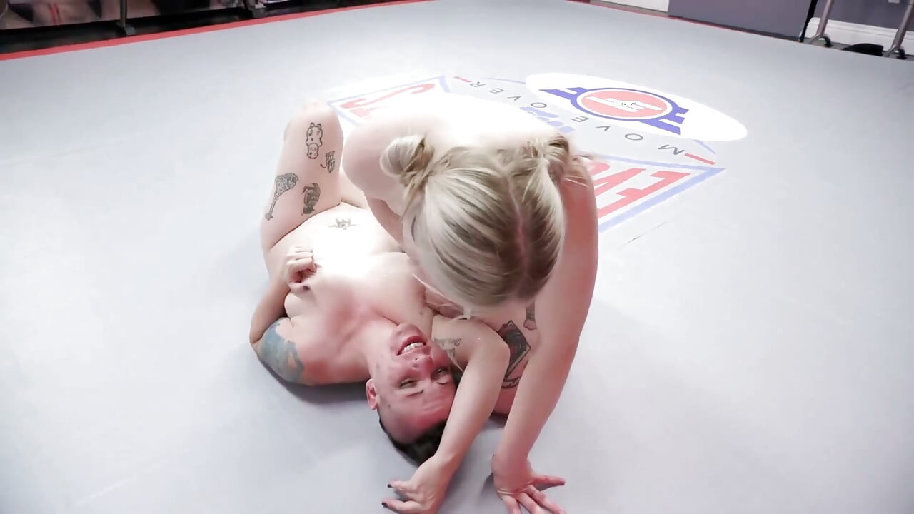 Nikki Sequoia Vs Kaiia Eve Female Wrestling