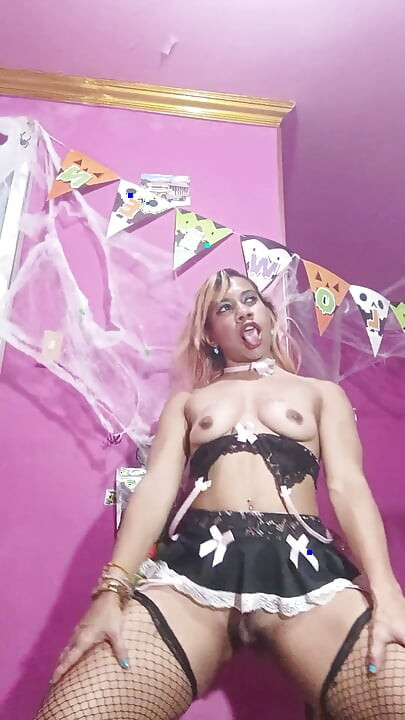 Seksi kız topuklu nd çoraplı deliklerimi sikiyor 4u üvey babamın burada yarağına ihtiyacı var sert nd ıslak bölüm 3