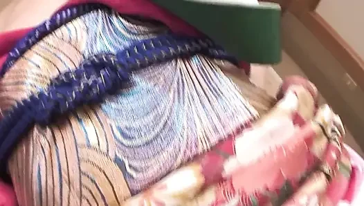 Japanische lutscher szene - 1 schöne vollbusige japanische frau kyouko Maki genießt cumshot auf ihre haarige muschi