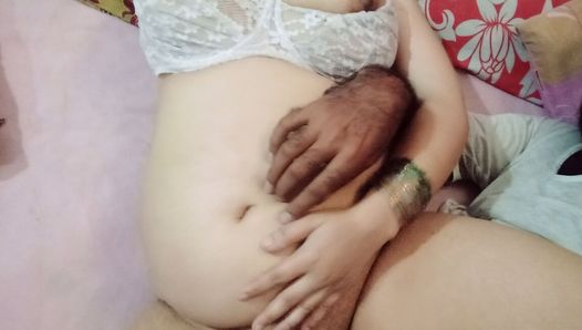 Die muschi der pakistanischen stiefmutter gefickt