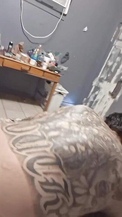 XRAQUELX Γαμήσι με φιλιά, πιπίλισμα βυζιών και σκληρό Face Fucking, 69