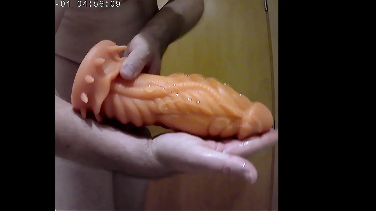 Huge Dildos in tight ass