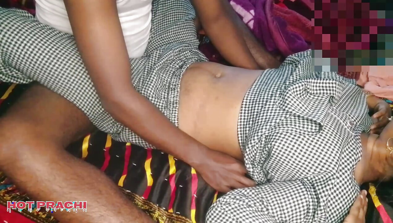 Desi Village Hot Teen Girl Fucking Outdoor In Jungle, Desi village girl fucking her boyfriend in outdoor viral video xxx