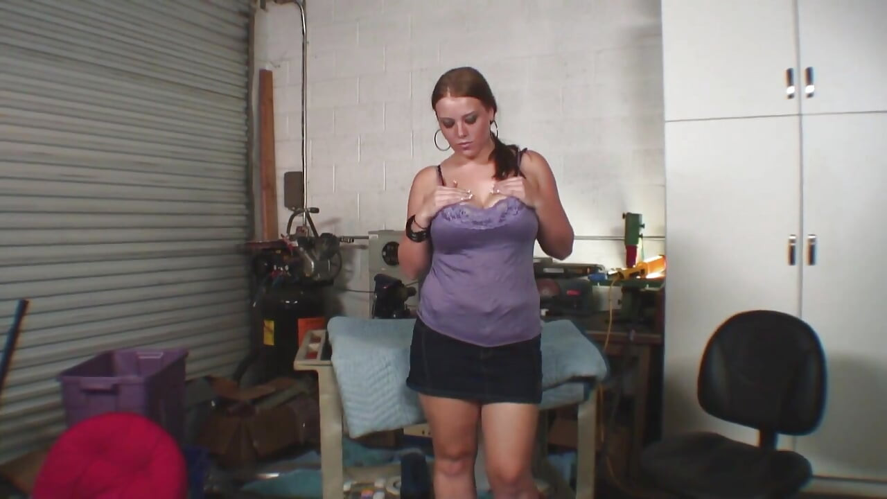 Sierra Skye quiere el título de tetas