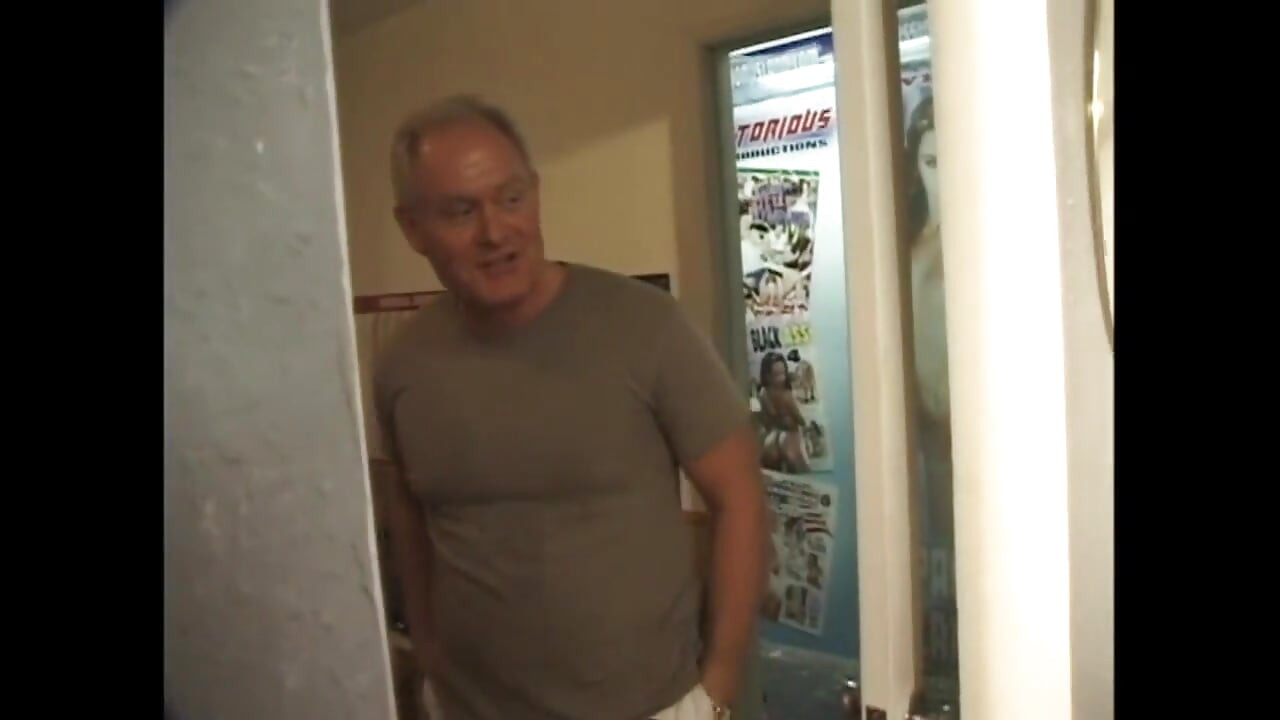 Orgie obraznică fierbinte pentru fete sexy