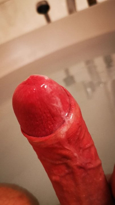 Cumshot Handsfree