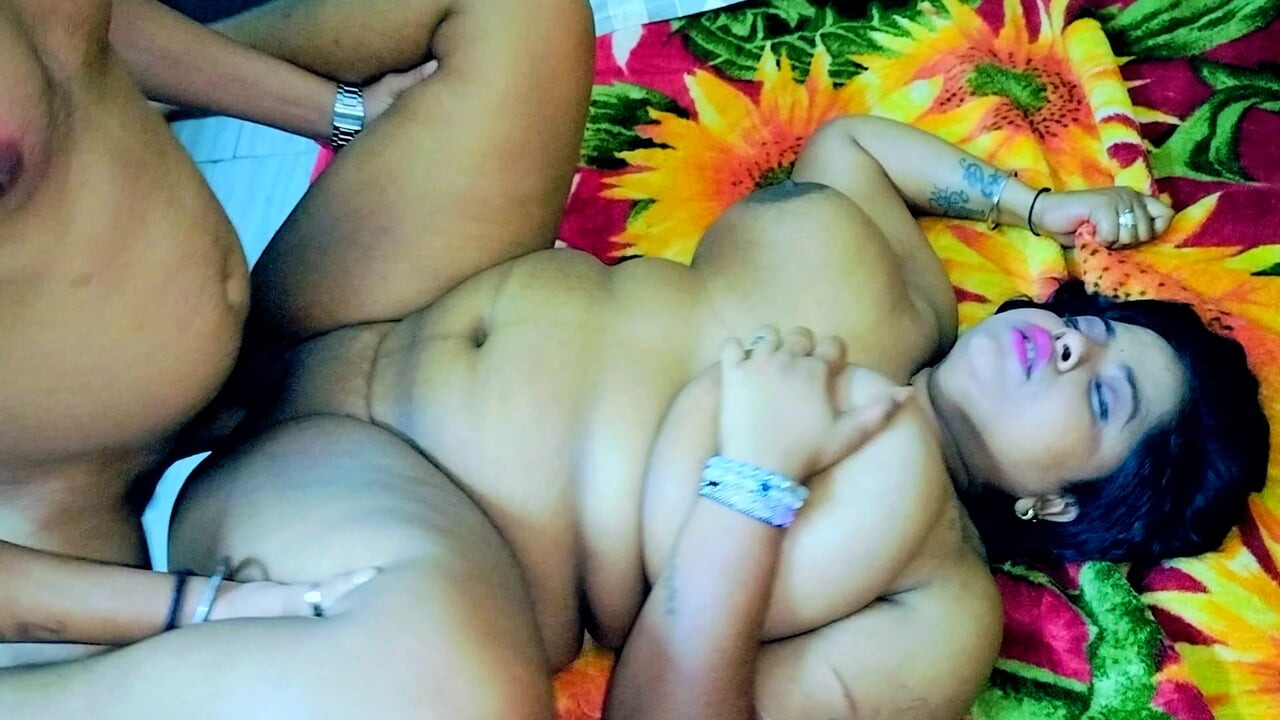 Homeowner leaving the room rent for a desi sexy big boobs girl and hardcore fucking him with her big boobs