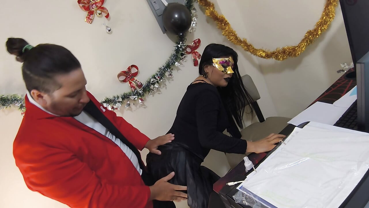 While The Boss Was Away, The High Executive Came To Play... Office Seduction)