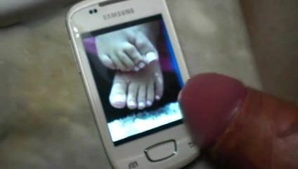 Feet Tribute to Zouey