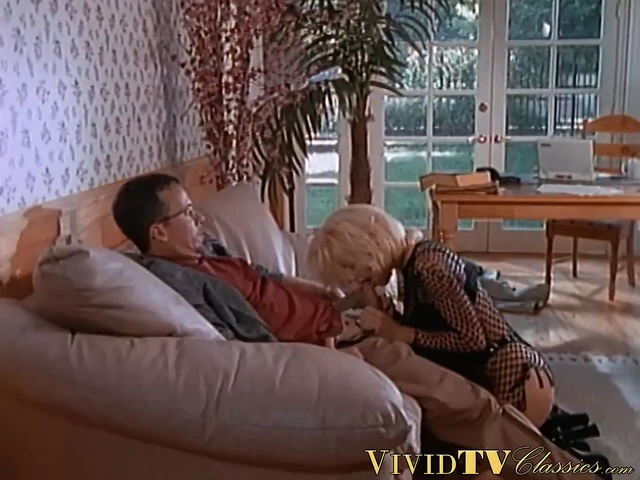 Busty retro blonde Brittany Andrews spreads legs for dick