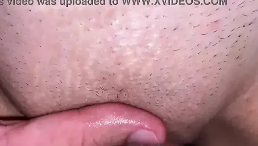 Evli kadın bana sakso çekti ve amına boşalana kadar yarağıma bindi.