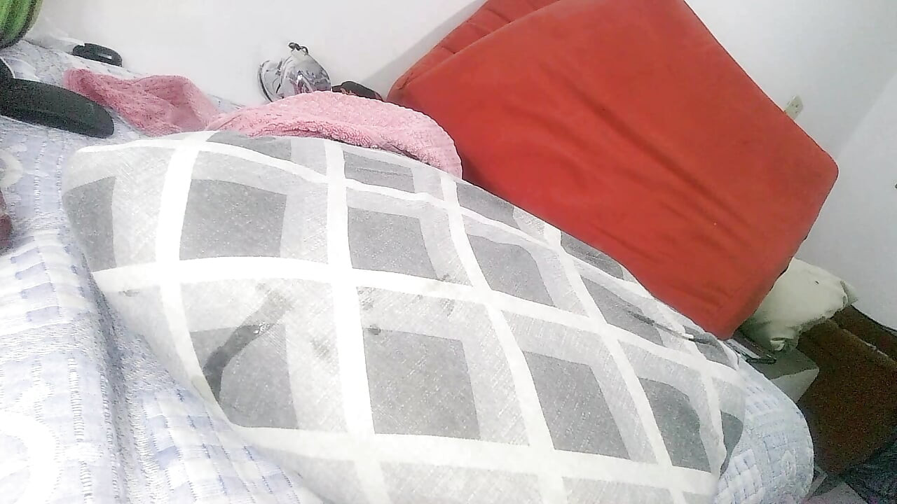 Duga igra guzicama s mojim ogromnim crnim dildom