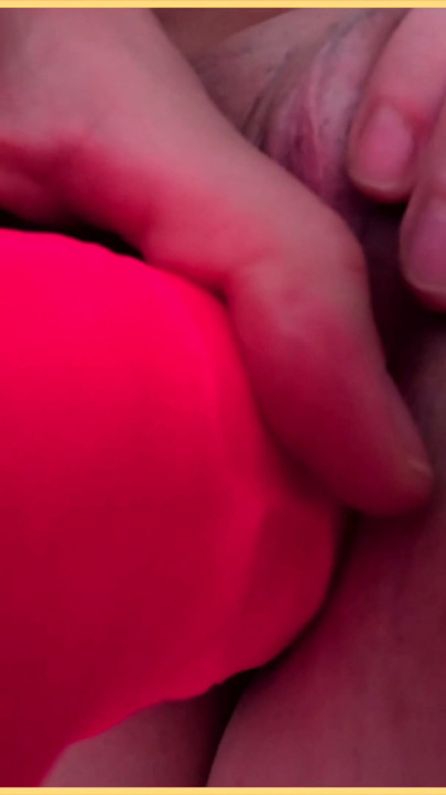 Wifey plays with her toy with her tight shaved pussy and lips | Clip 1