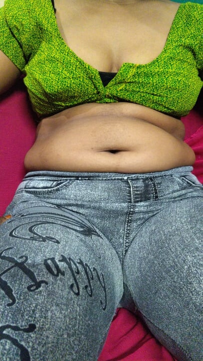 Hot saira pussy show