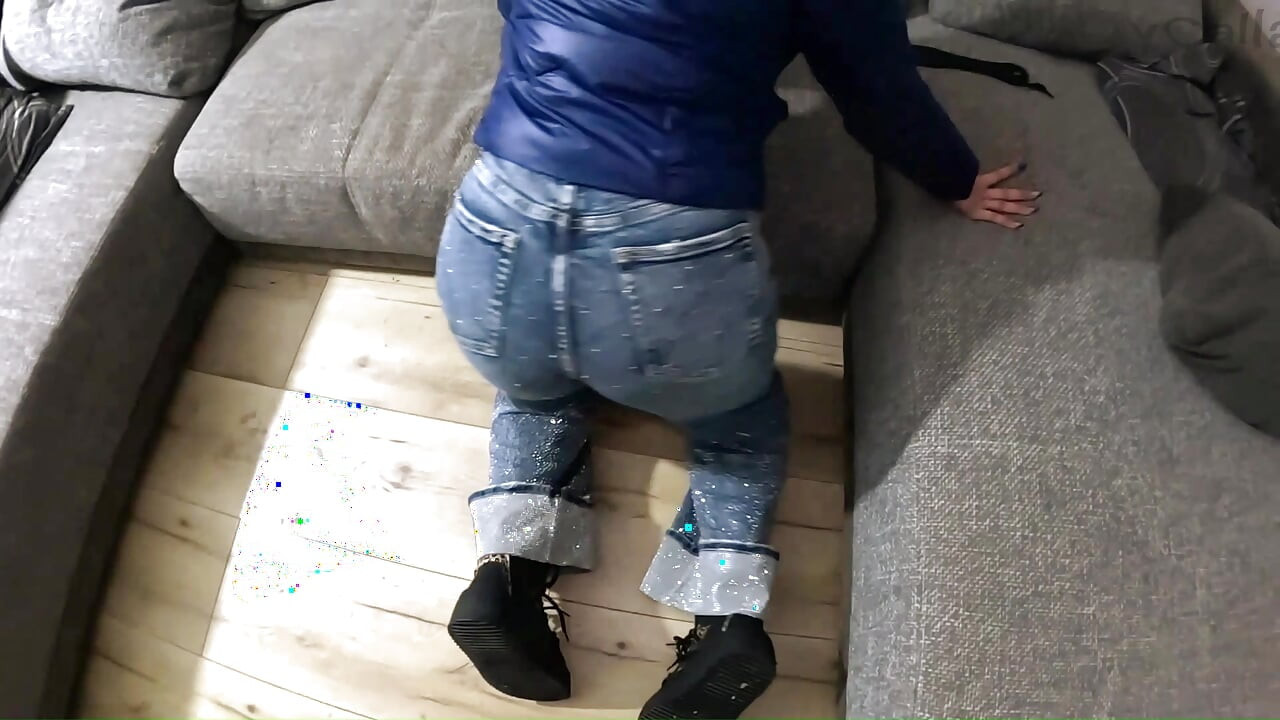 Rainy Night Downjacket Deepthroat Messy Blowjob Double Cum