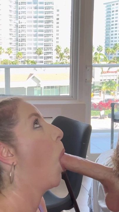 When Stepmom Danni Jones' Tech Fails, Stepson Jodie Johnson's Cock Prevails