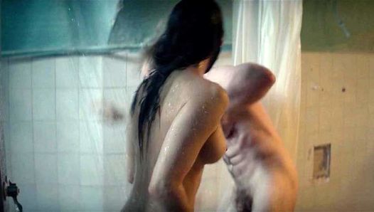 Jennifer Lawrence com peitos nus &#39;pardal vermelho&#39; scandalplanetcom