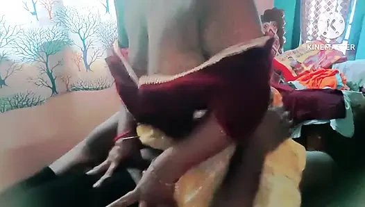 Azgın desi inek kızla kayınbiraderi romantizmi - erotik romantizm ile tamil ses