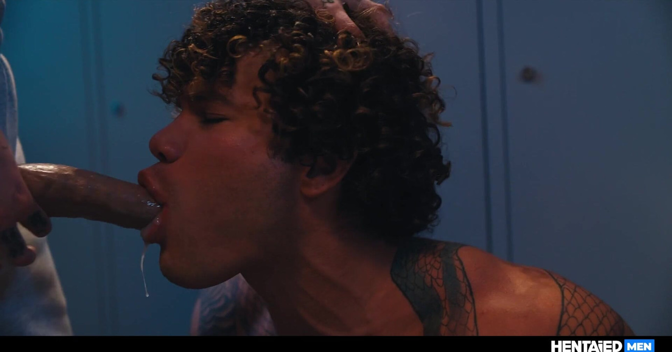 Experimental Steroid Muscle Transformation - Hardcore Futa Fuck Guy Locker Room Hentai