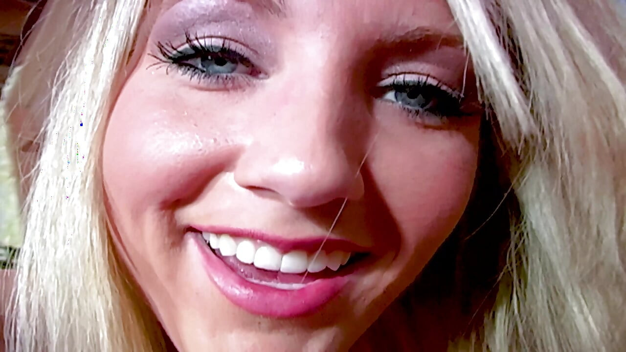 Manojob klasszikus: Barbie Cummings