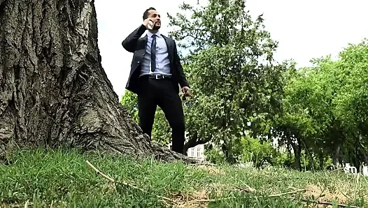 Hapishane Sürtüğü Parmaklıklar Arkasında Sert Sikiliyor Ve Yüzüne Boşaltıyor